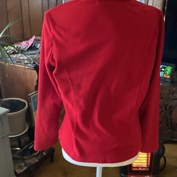 Long sleeve red fleece 1/4 zip ruffled front top - Picture 5 of 7